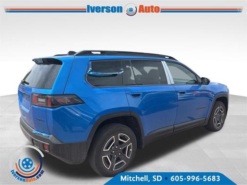 Hydro Blue Pearlcoat 2026 Jeep Cherokee LAREDO/LIMITED