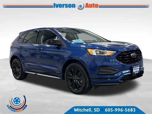 2022 Ford Edge SE