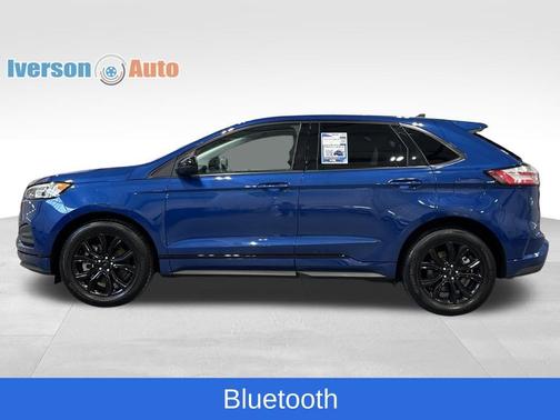 2022 Ford Edge SE