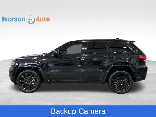 2022 Jeep Grand Cherokee WK Laredo