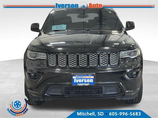 2022 Jeep Grand Cherokee WK Laredo