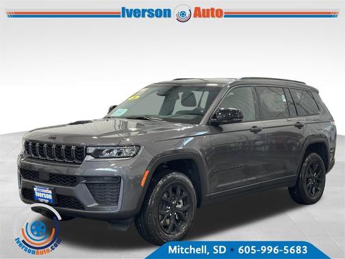 2026 Jeep Grand Cherokee L Laredo