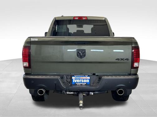 2021 RAM 1500 Classic SLT