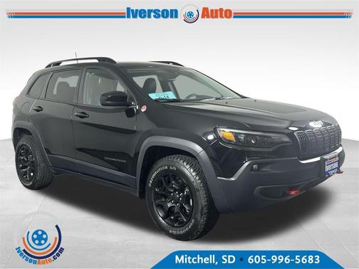 2022 Jeep Cherokee Trailhawk