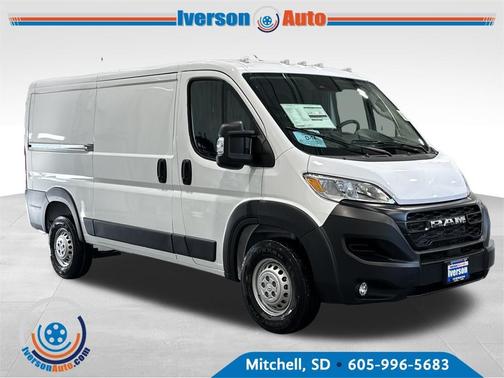 2026 RAM ProMaster 1500 Low Roof