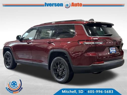 2026 Jeep Grand Cherokee L Laredo