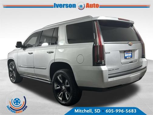 2016 Cadillac Escalade Premium