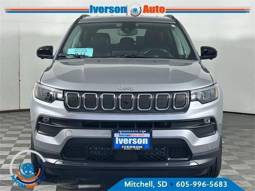 2022 Jeep Compass Latitude Lux