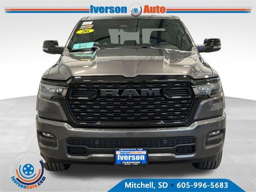 Granite Crystal Clearcoat Metallic 2026 RAM 1500 Big Horn/Lone Star