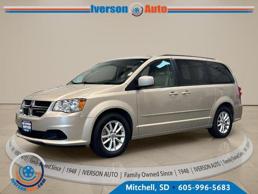 Cashmere / Sandstone Pearlcoat 2016 Dodge Grand Caravan SXT
