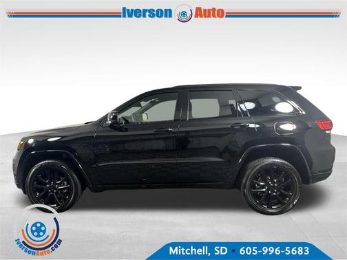 2022 Jeep Grand Cherokee WK Laredo