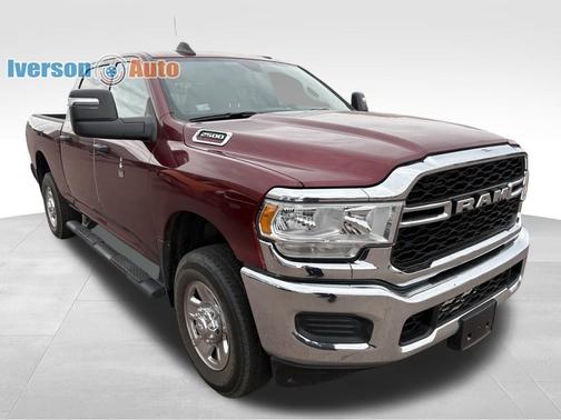 Delmonico Red Pearlcoat 2024 RAM 2500 Tradesman