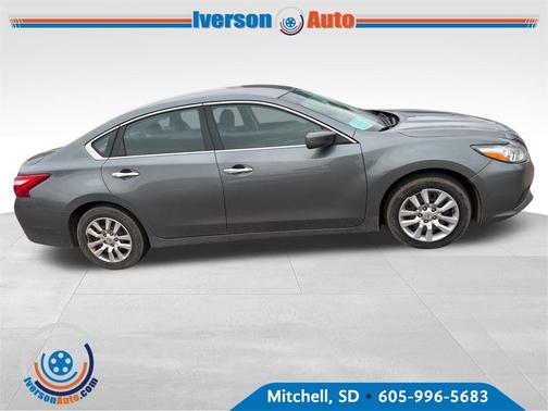 2016 Nissan Altima 2.5 S