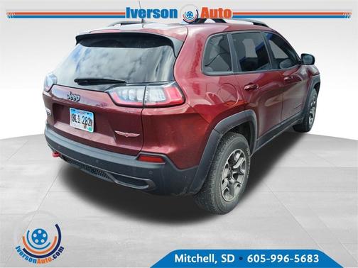 2020 Jeep Cherokee Trailhawk