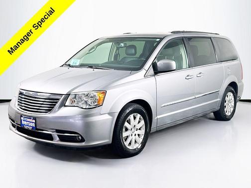 2015 Chrysler Town & Country Touring