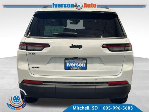 Bright White Clearcoat 2026 Jeep Grand Cherokee L Limited