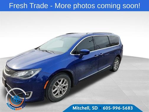 2020 Chrysler Pacifica Touring-L