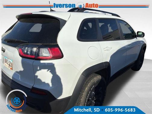 2022 Jeep Cherokee X