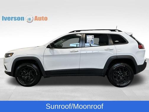 2022 Jeep Cherokee X