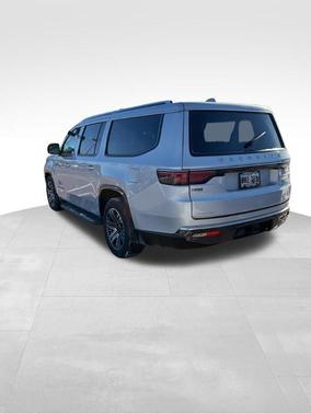 2023 Jeep Wagoneer L Series II