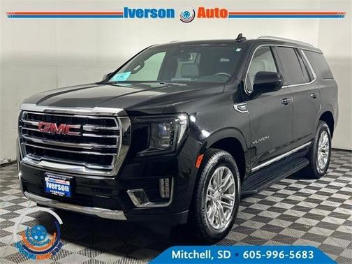 2023 GMC Yukon SLT