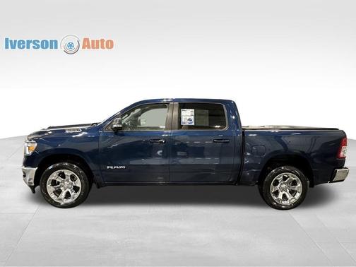 Patriot Blue Pearlcoat 2022 RAM 1500 Big Horn
