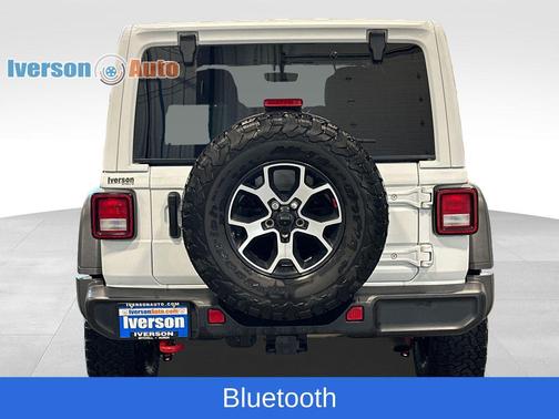 Bright White Clearcoat 2023 Jeep Wrangler Rubicon
