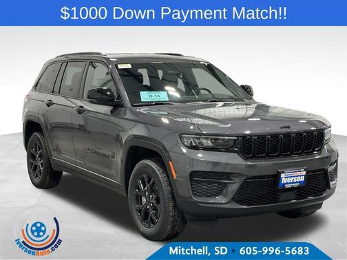 2025 Jeep Grand Cherokee Laredo