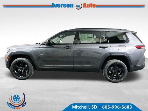 2025 Jeep Grand Cherokee L Laredo
