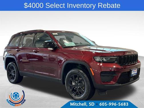 2025 Jeep Grand Cherokee Laredo