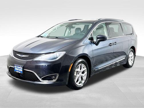 2019 Chrysler Pacifica Touring-L Plus