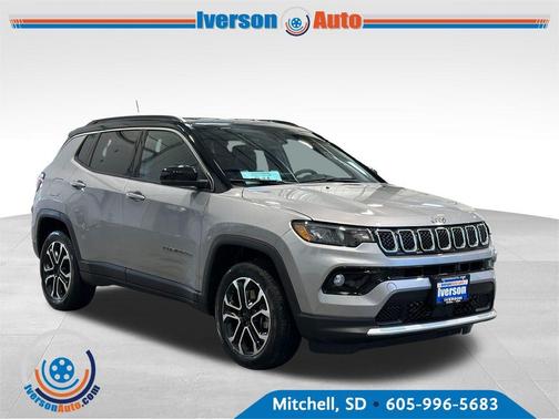 Billet Silver Metallic Clearcoat 2023 Jeep Compass Limited