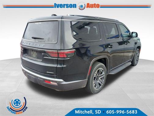 2022 Jeep Wagoneer Series III