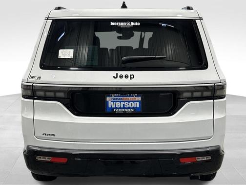 2026 Jeep Grand Wagoneer Base