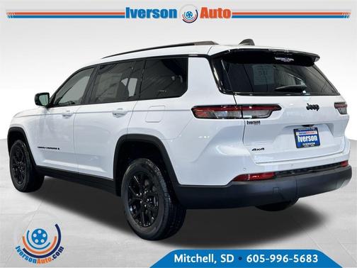 2025 Jeep Grand Cherokee L Laredo
