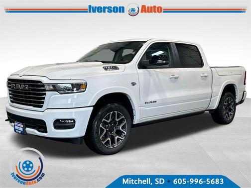 Bright White Clearcoat 2026 RAM 1500 Laramie