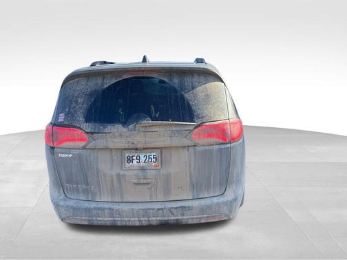 2020 Chrysler Pacifica Touring-L