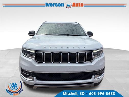 Bright White Clearcoat 2024 Jeep Wagoneer Series III
