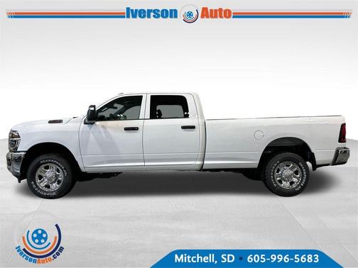Bright White Clearcoat 2026 RAM 2500 Tradesman
