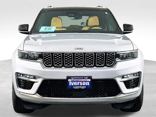 2023 Jeep Grand Cherokee Summit