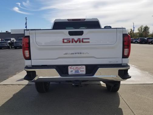 2026 GMC Sierra 2500 SLE