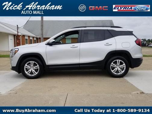 2022 GMC Terrain SLE
