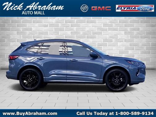 2023 Ford Escape ST-Line Elite