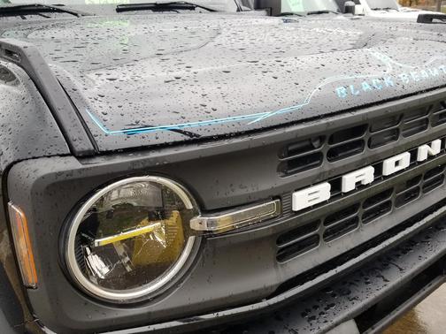 2024 Ford Bronco Black Diamond