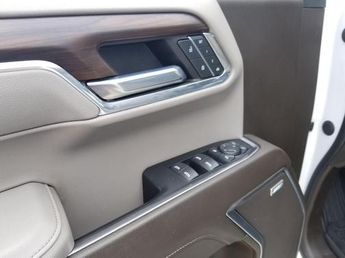 White Frost Tri-Coat 2022 GMC Sierra 1500 SLT