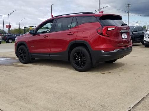 2022 GMC Terrain AT4