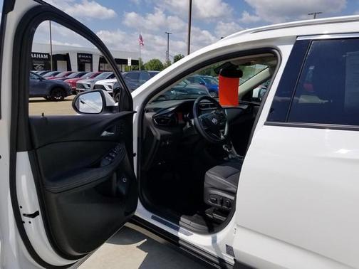 2022 Buick Encore GX Essence