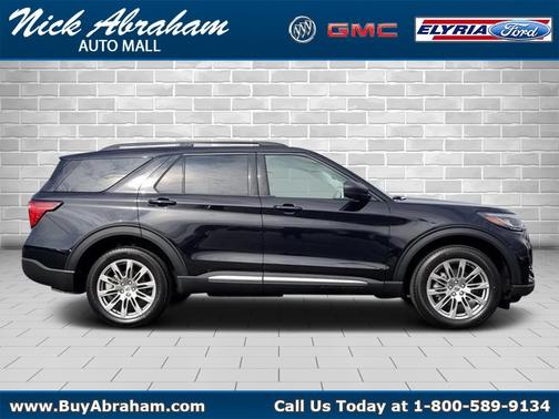 2025 Ford Explorer Active 4WD