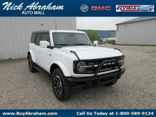 2024 Ford Bronco Outer Banks