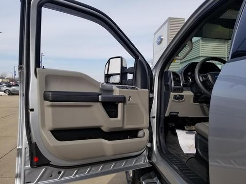 2022 Ford F-350 Super Duty